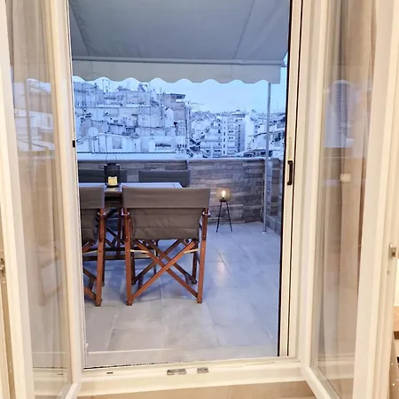 Modern 2 - Bedroom Penthouse In