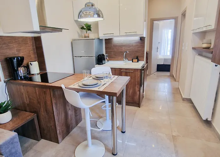 Modern 2 - Bedroom Penthouse In *