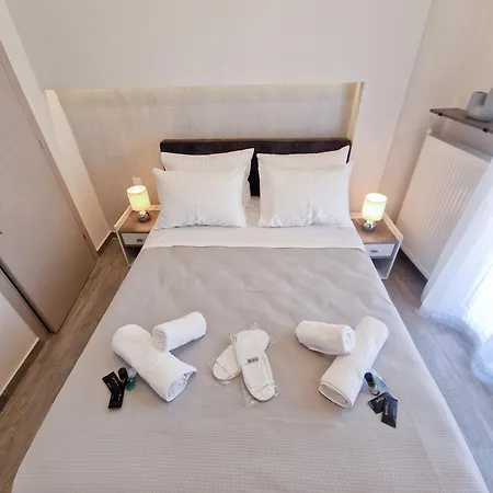 Modern 2 - Bedroom Penthouse In * Selanik