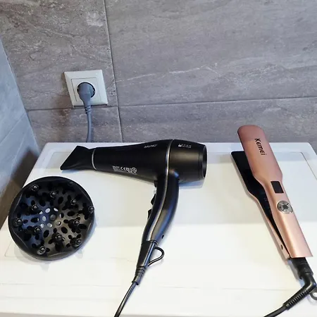 Daire Modern 2 - Bedroom Penthouse In