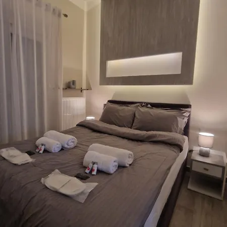 Modern 2 - Bedroom Penthouse In Daire Selanik